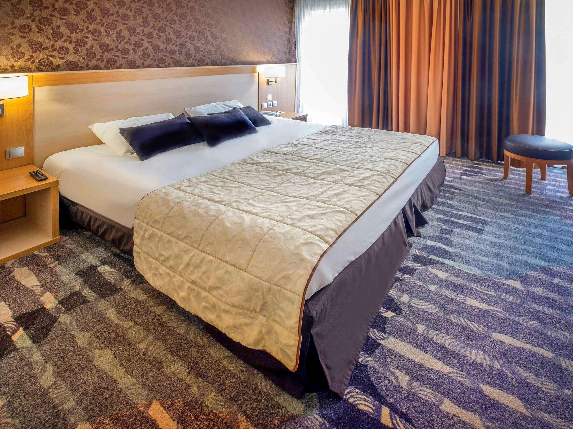 Mercure Rouen Centre Champ De Mars エクステリア 写真