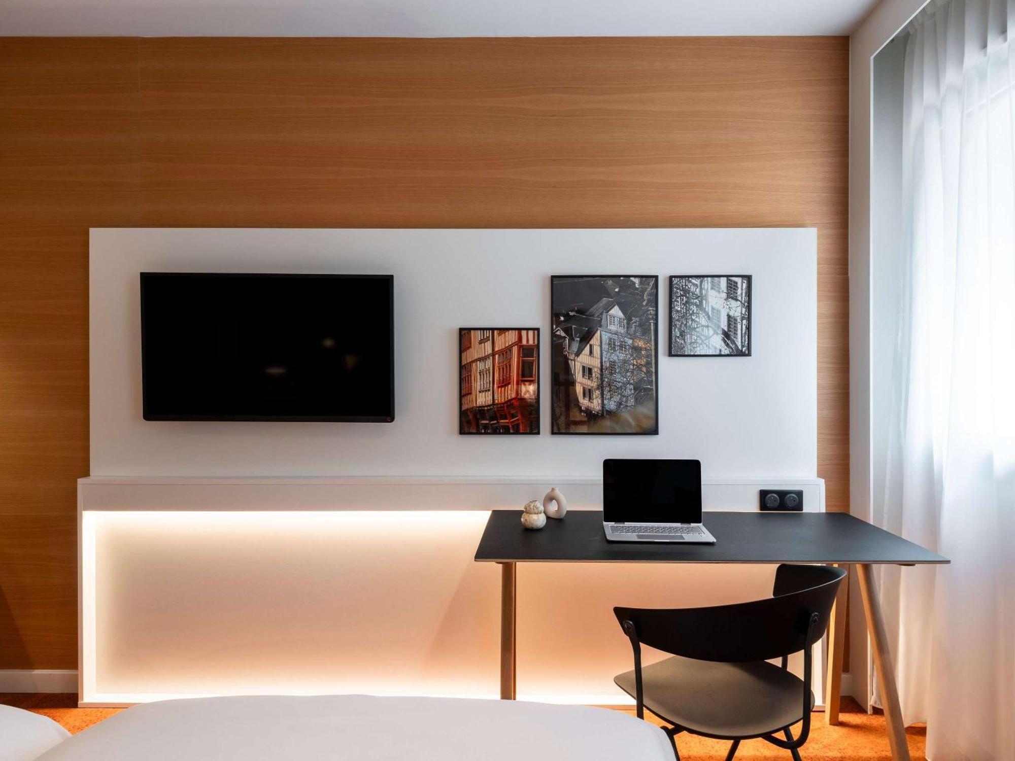 Mercure Rouen Centre Champ De Mars エクステリア 写真