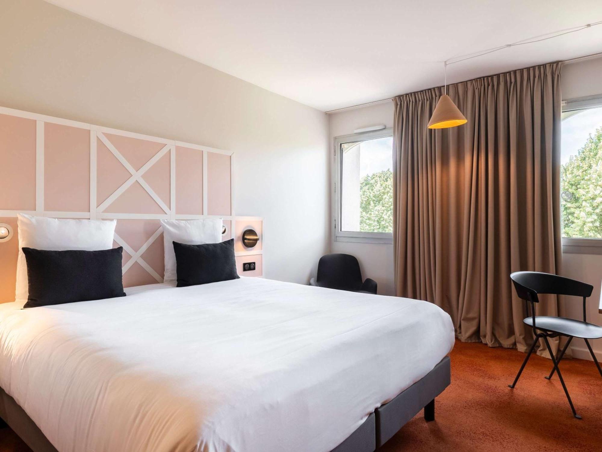 Mercure Rouen Centre Champ De Mars エクステリア 写真